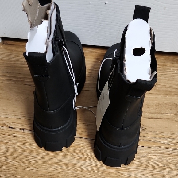 a new day Black Ankle Booties - Picture 5 of 6